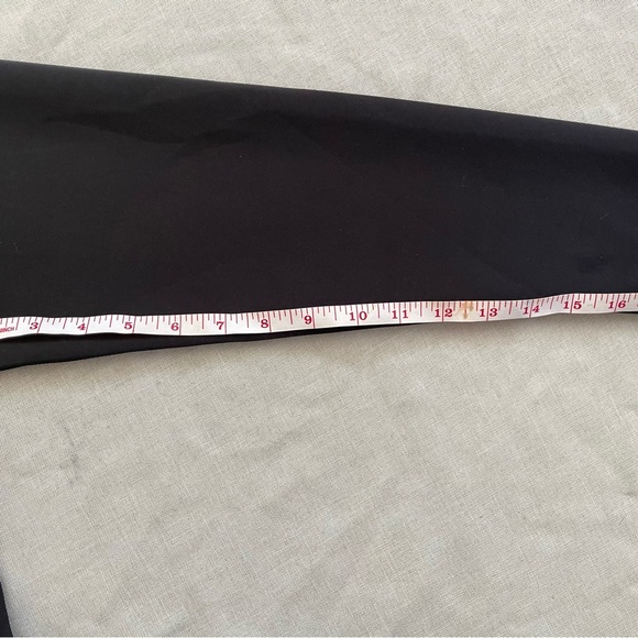 Calgarys Stampeders Jacket Size Medium - Picture 9 of 9